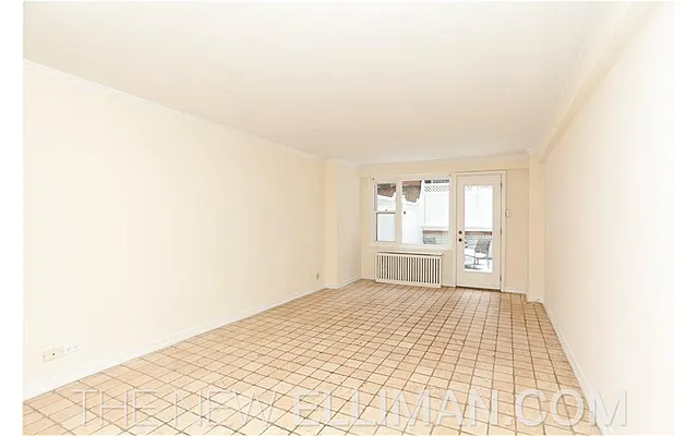 Sold by Douglas Elliman | media 21