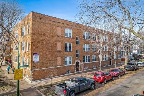 1634-36 W. Grace / 3804-10 N. Marshfield Photo 1