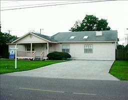 1st image of 3618 W Oklahoma Ave