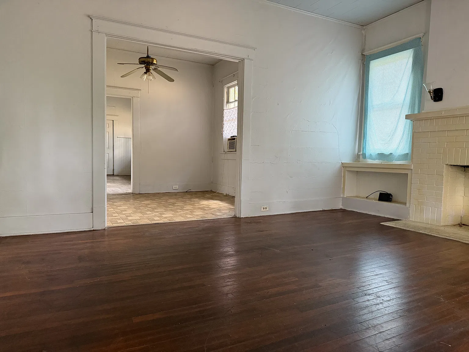 212 Lazarre Avenue - 1 — Photo 3