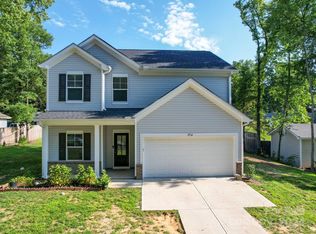 8932 Myra Way, Charlotte, NC 28215