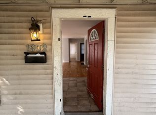 1902 E 35th St #1, Indianapolis, IN