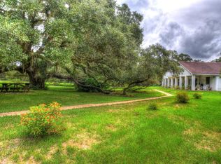 7318 County Rd, Damon, TX 77430