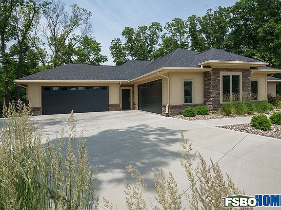 3rd image of 8508 Orchard Dr