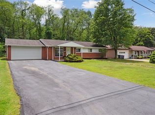 334 Byron Cir, Cranberry Township, PA 16066