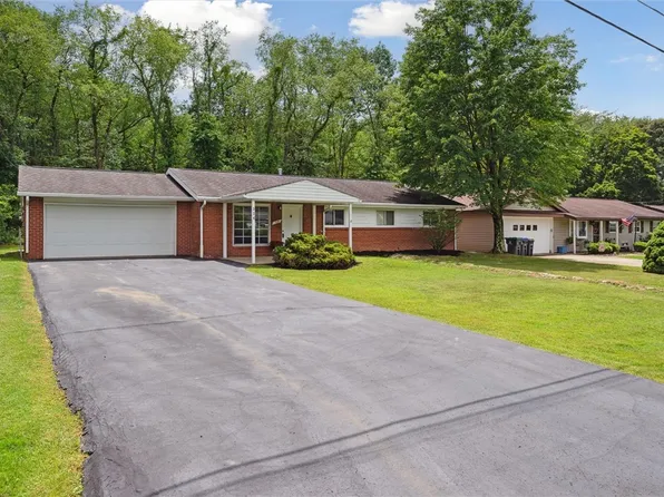 334 Byron Cir, Cranberry Township, PA 16066