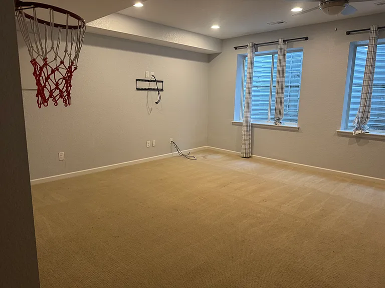 569 Cheyenne Dr — Photo 18