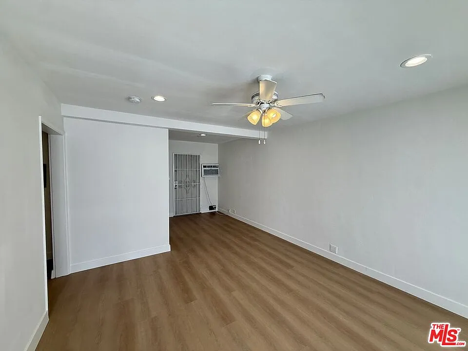 1 bed, 1.0 bath, 800 sqft, $1,895 — Photo 3