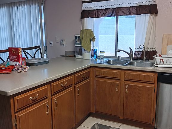 5th image of 5616 Caladonia Ave