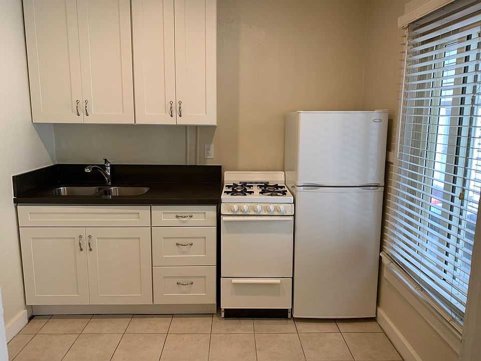 1st image of 2100 1st Ave #6
