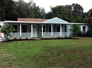 2010 Del Mar Ave, Vero Beach, FL 32960