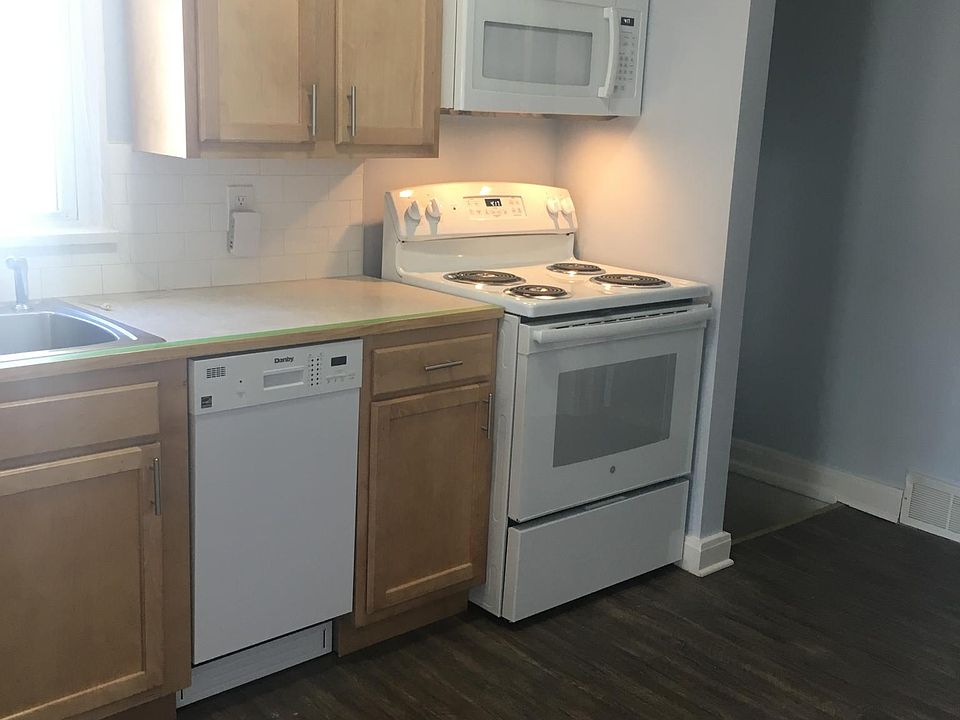 1st image of 1839 Olympic St