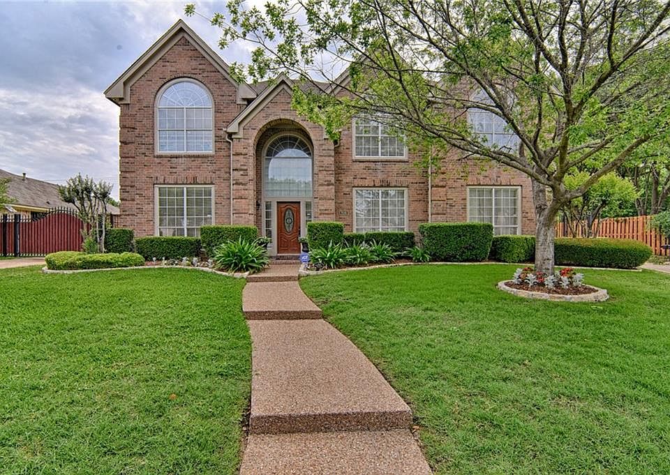 1st image of 806 Glen Abbey Dr