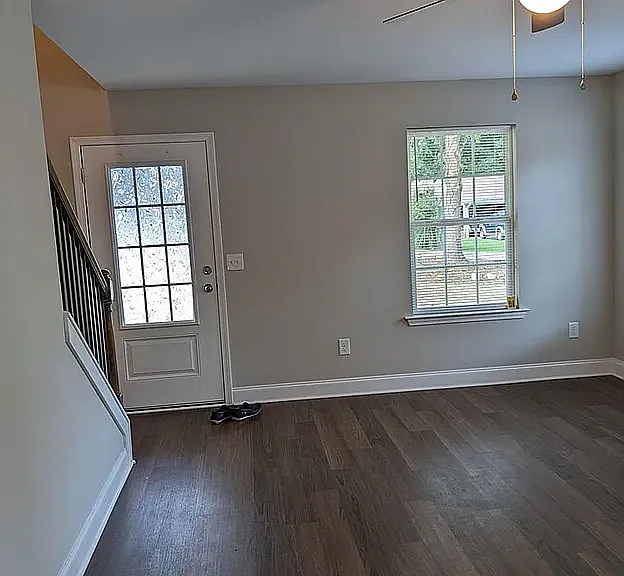 1660 Meadowlark Ln — Photo 7
