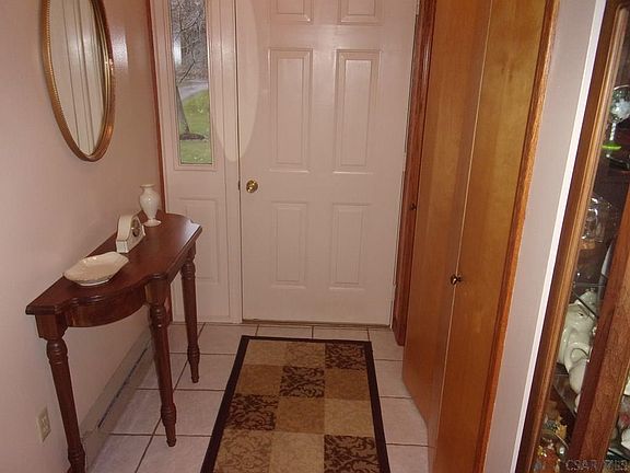 2nd image of 300 Arnold Ln