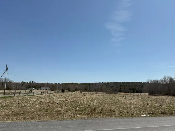 992 River Road, Orrington, ME 04474