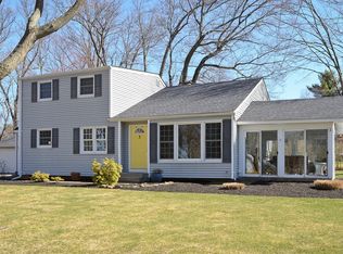 3 Bryant St, Randolph, NJ 07869