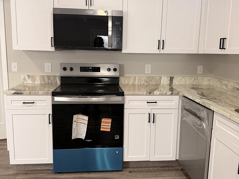 216 Wilcox Pkwy — Photo 4