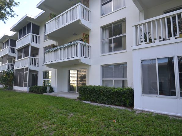 2944 W Bay Dr APT 105