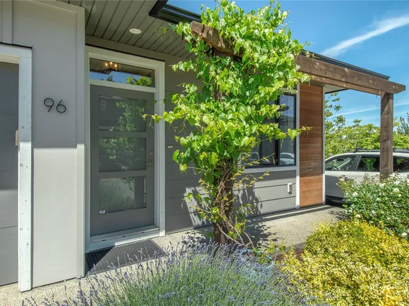 2607 Kendal Ave #96, Cumberland, BC V0R 1S0
