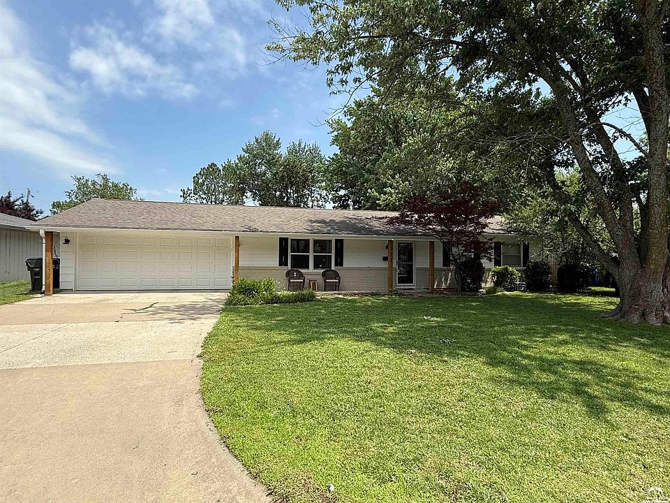1st image of 722 Randall Rd