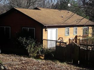 918 Tebeau Dr, Hendersonville, NC 28791