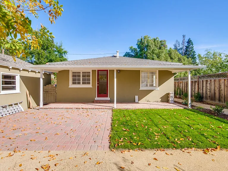 2990 Cowper St — Photo 43