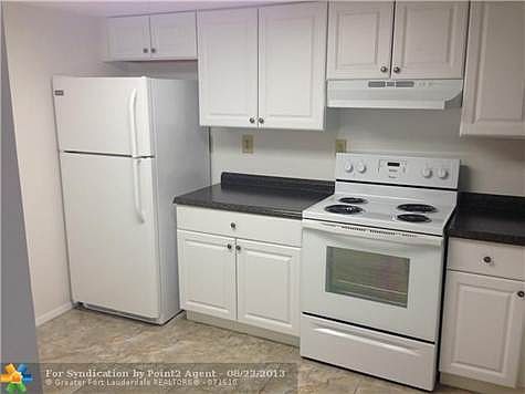 5th image of 410 SW 113th Way #410