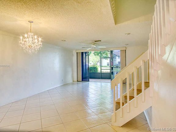 5th image of 4832 NW 22nd St #4146