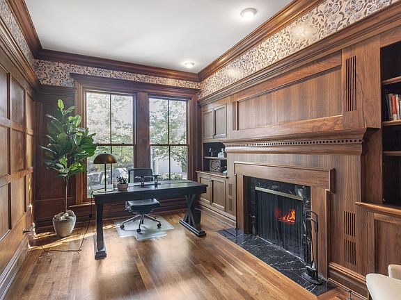 3rd image of 4209 Lawn Ave