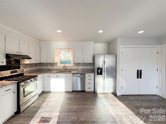 2nd image of 9601 Buckskin Ln