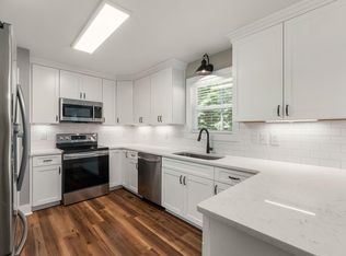 326 Annie Ln, Locust Grove, GA 30248