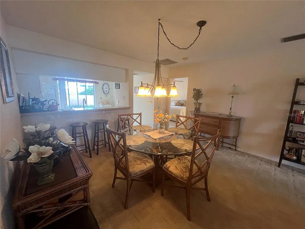 2 bed, 2.0 bath, 1175 sqft, $3,400 — Photo 4