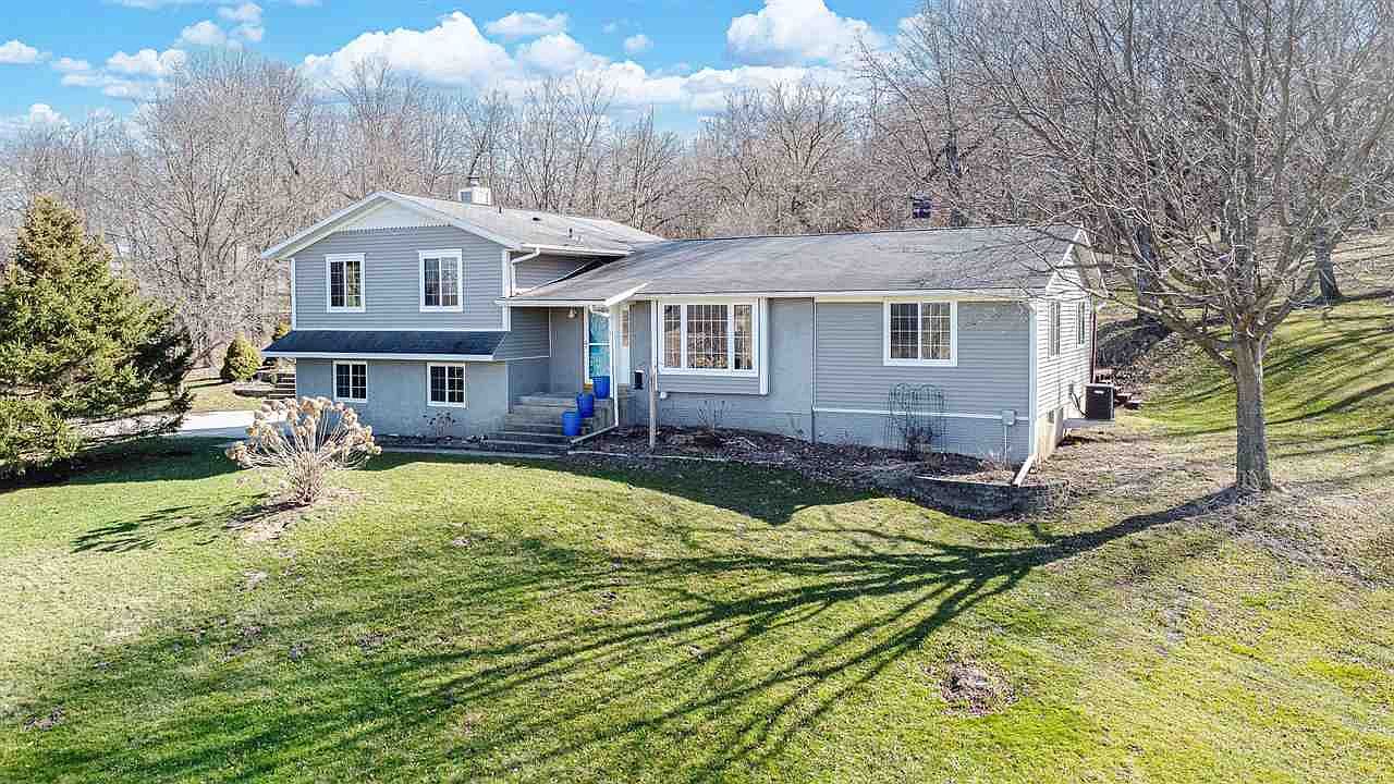 4711 Maier Ave SW, Iowa City, IA 52240 Zillow