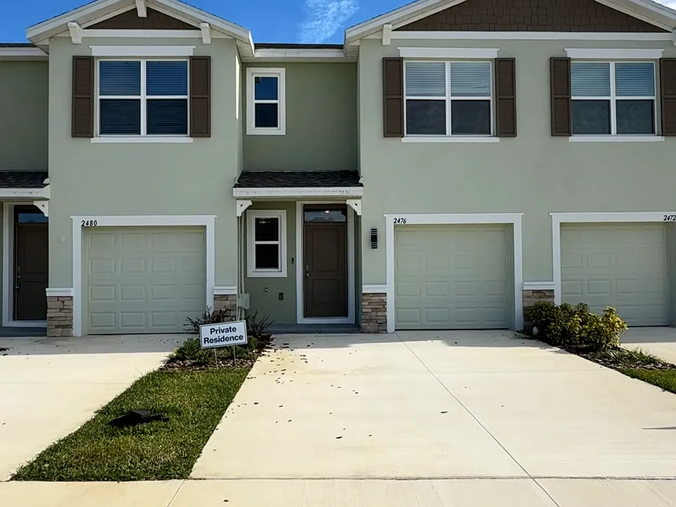 2476 Riversong Lodge Ln