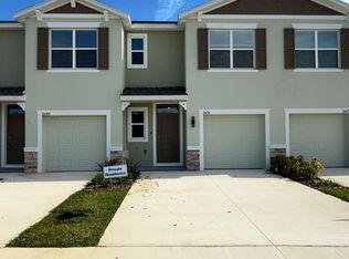 2476 Riversong Lodge Ln, Wesley Chapel, FL 33543
