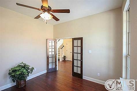 3rd image of 145 McKinley Dr