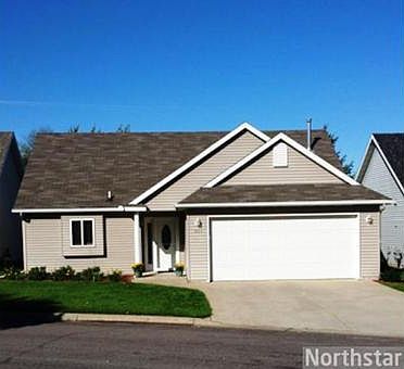 1st image of 823 Aspen Cir