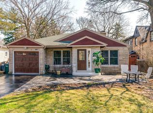 1004 Princeton Ave, Highland Park, IL