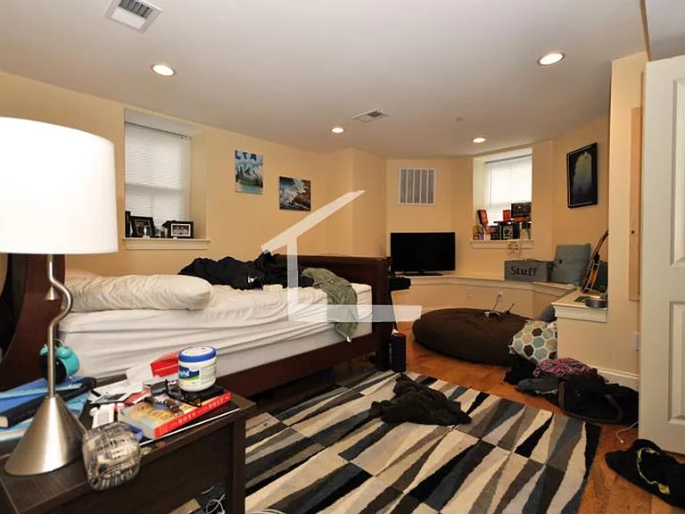 11 Sparhawk St #11 — Photo 6