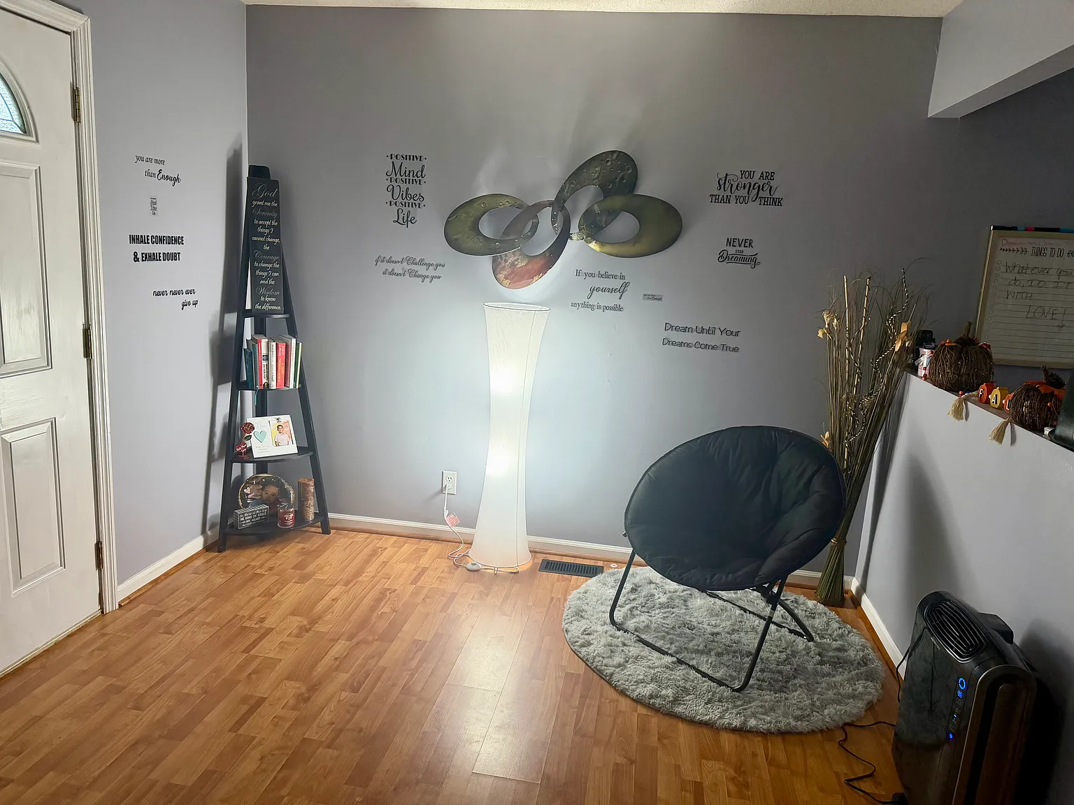 3 bed, 1050 sqft, $1,850 — Photo 3
