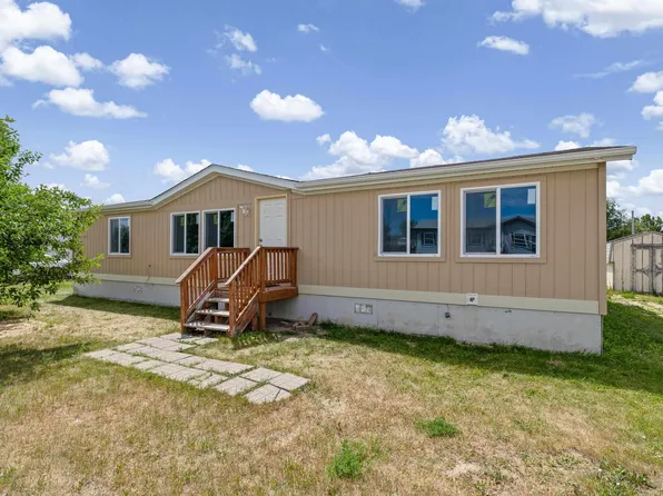 14779 Mustang Ln, Rapid City, SD 57703
