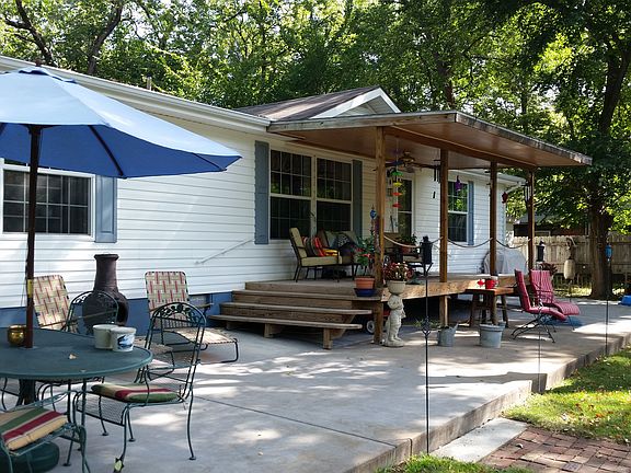 South side, River side