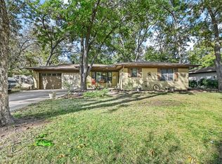 1521 Southwood Blvd, Arlington, TX 76013