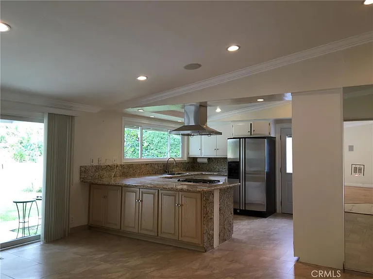 27143 Pembina Rd — Photo 3