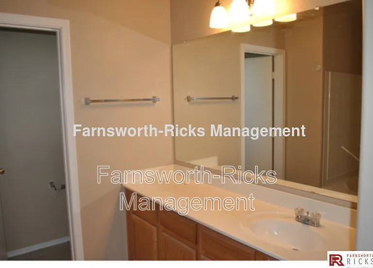 1575 S Jacana Ln — Photo 6