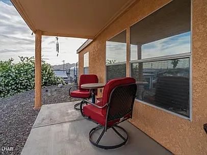 3 bed, 1292 sqft, $2,350 — Photo 3