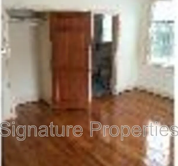 534 Logan St #1 — Photo 9
