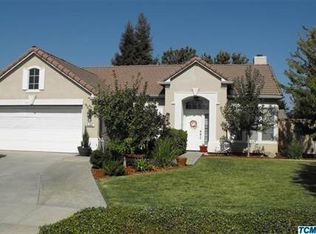 5726 W Lisendra Dr, Visalia, CA 93277