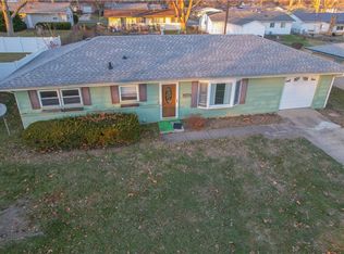 605 W Roselawn St, Danville, IL 61832